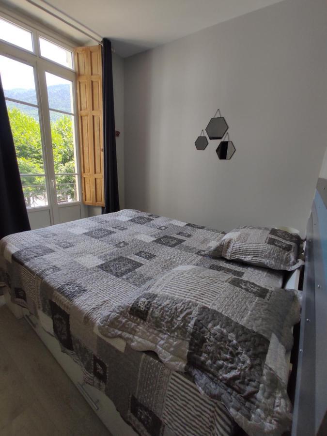 Апартаменты Agreable T2 Au Centre De Luchon Bagneres-de-Luchon Экстерьер фото